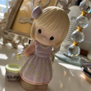 Precious Moments Figurine